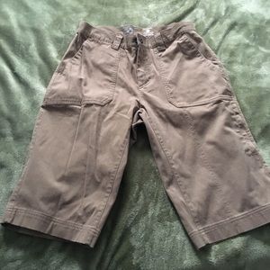 Men’s new never worn shorts